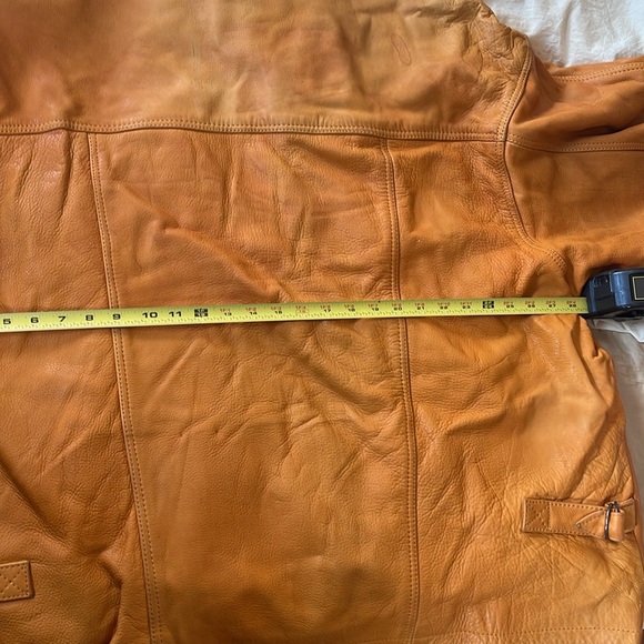 Large yellow/orange leather jacket - Picture 3 of 5